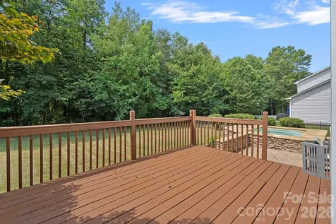 123 Hedgewood Drive Mooresville NC 28115