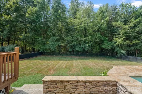 123 Hedgewood Drive Mooresville NC 28115