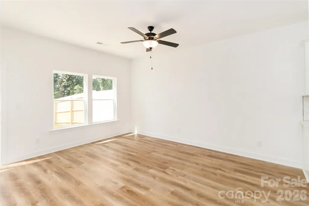 2517 Elon Street Charlotte NC 28208