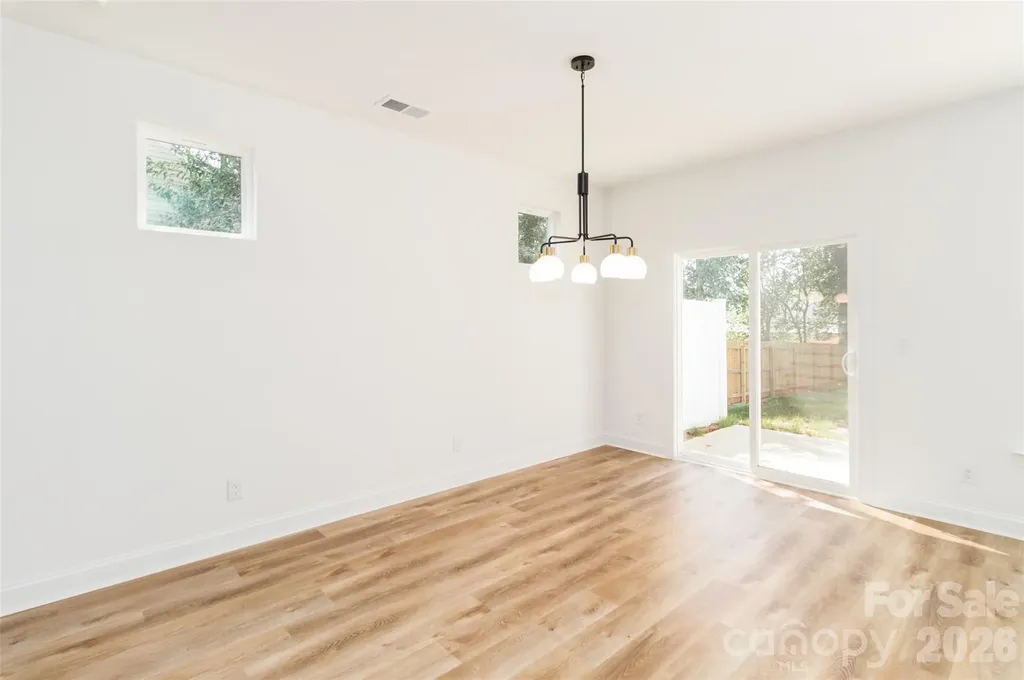 2517 Elon Street Charlotte NC 28208