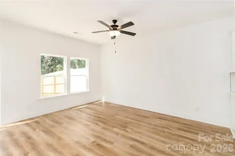 2517 Elon Street Charlotte NC 28208