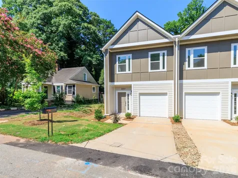 2517 Elon Street Charlotte NC 28208