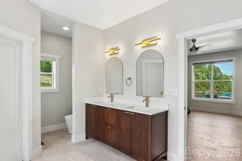 68 Simply Grateful Drive Hendersonville NC 28792