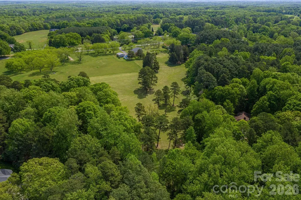5309 Hickory Grove Road Stanley NC 28164