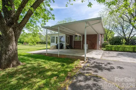 5309 Hickory Grove Road Stanley NC 28164