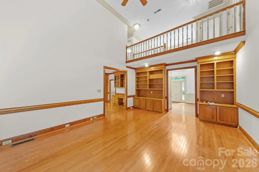 5215 Silchester Lane Charlotte NC 28215