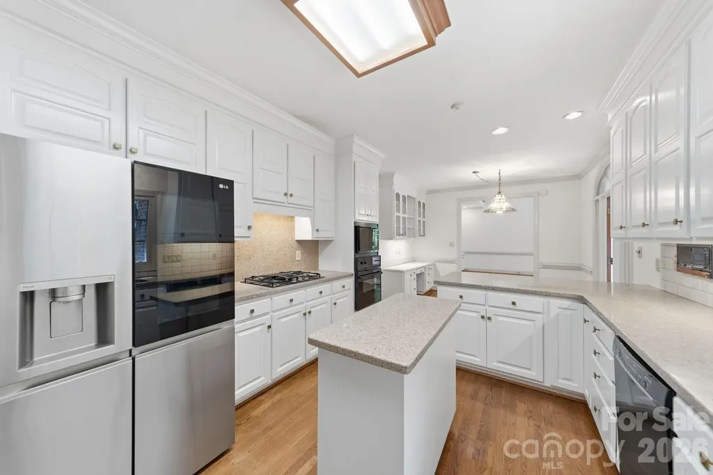 5215 Silchester Lane Charlotte NC 28215