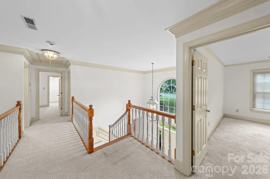 5215 Silchester Lane Charlotte NC 28215