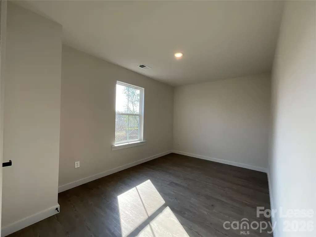 128 18th Street Place NW Hickory NC 28601