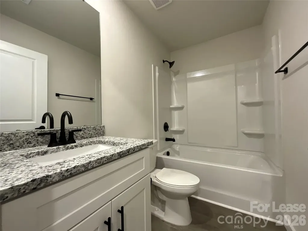 128 18th Street Place NW Hickory NC 28601
