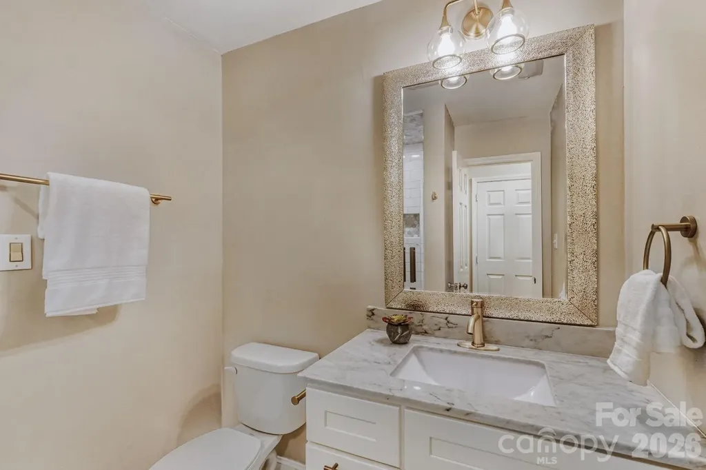 9411 Kings Falls Drive Charlotte NC 28210