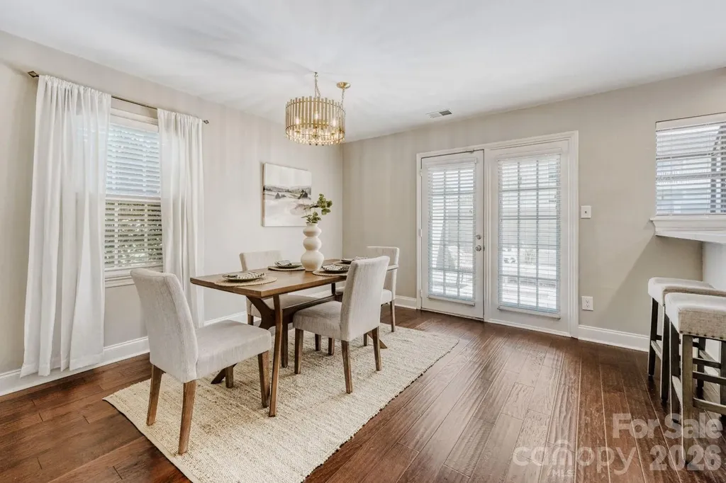9411 Kings Falls Drive Charlotte NC 28210