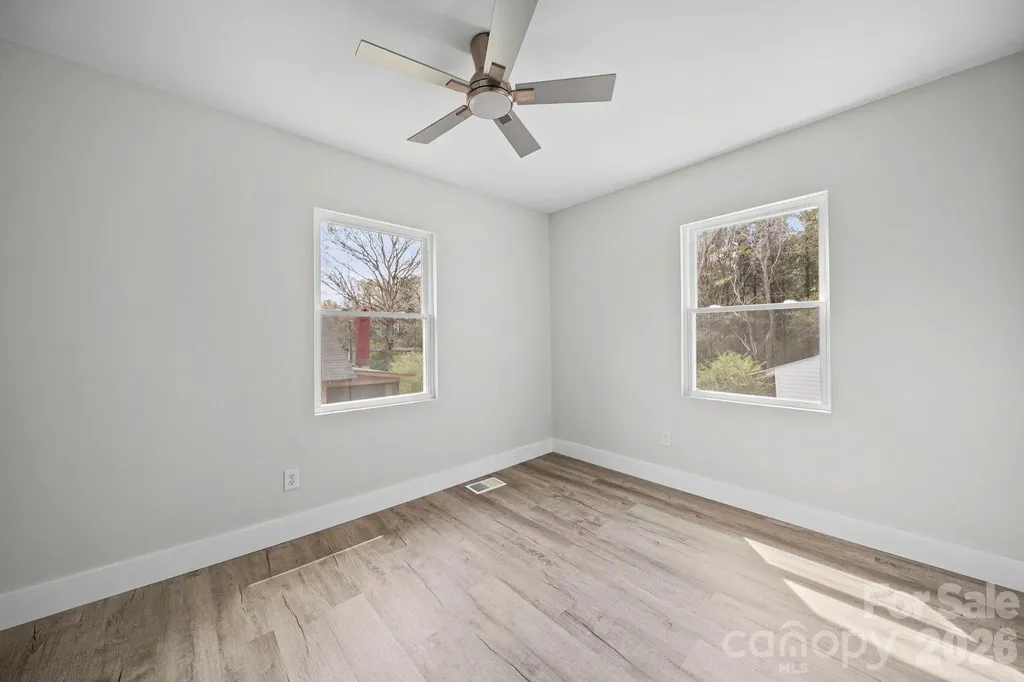 709 Sherman Street Badin NC 28009