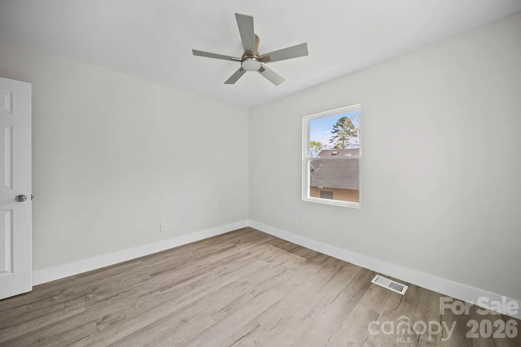 709 Sherman Street Badin NC 28009