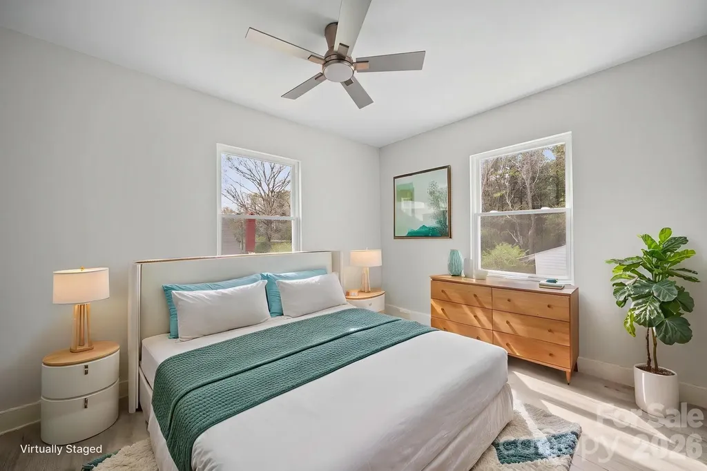 709 Sherman Street Badin NC 28009