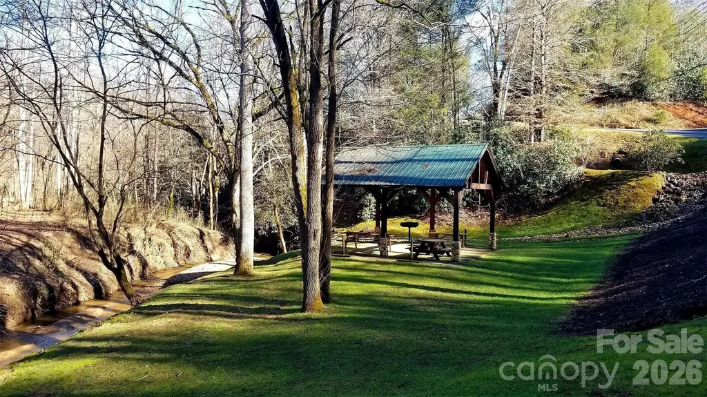 10 Acres Tahoe Trail Collettsville NC 28611