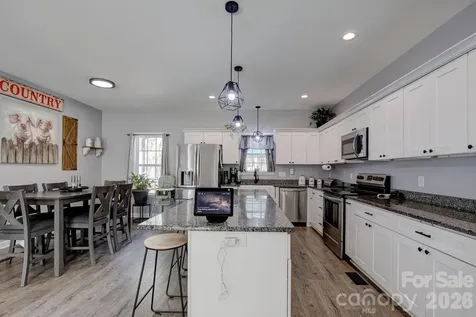 1254 Blairwood Court Lancaster SC 29720
