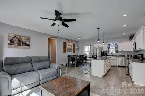 1254 Blairwood Court Lancaster SC 29720