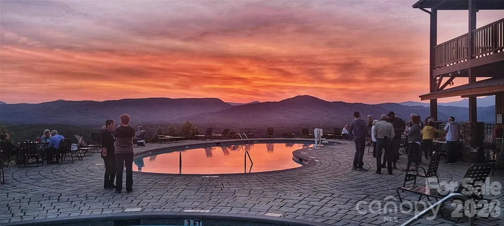 1506 High Valley Way Lenoir NC 28645