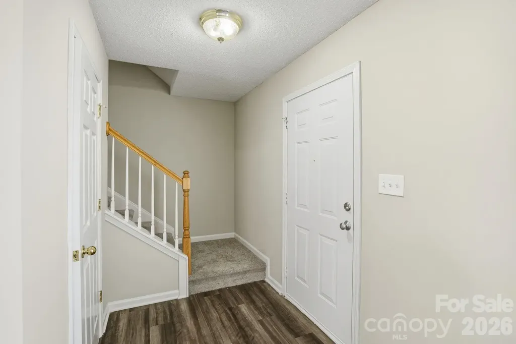 836 Almora Drive Charlotte NC 28216