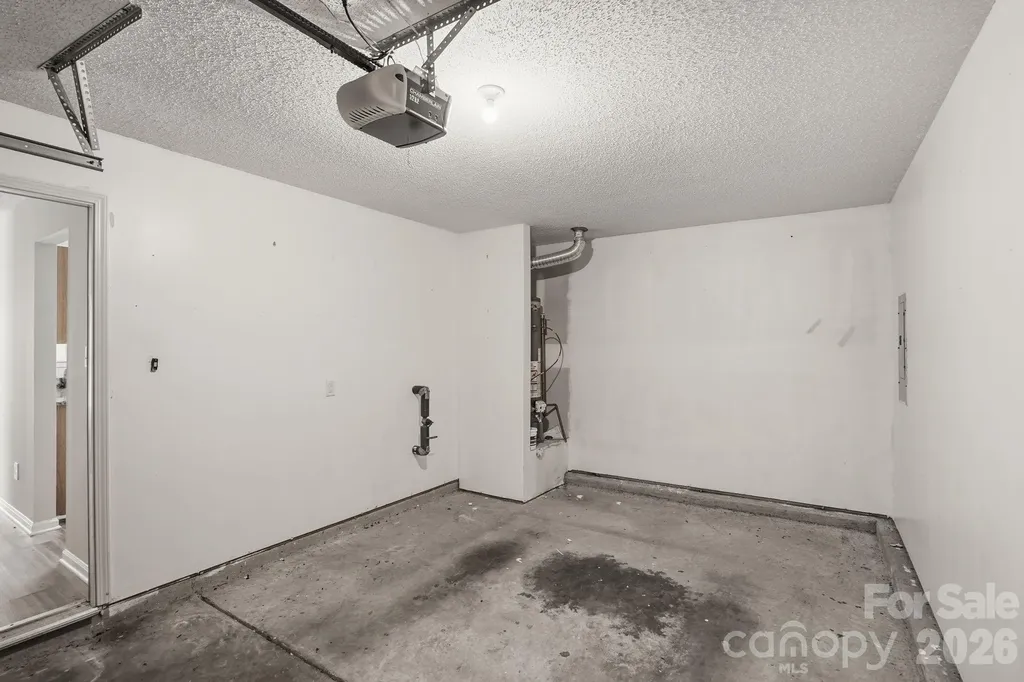 836 Almora Drive Charlotte NC 28216