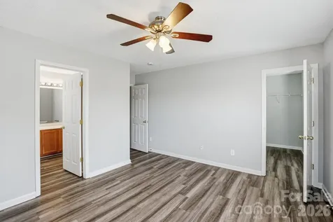 836 Almora Drive Charlotte NC 28216