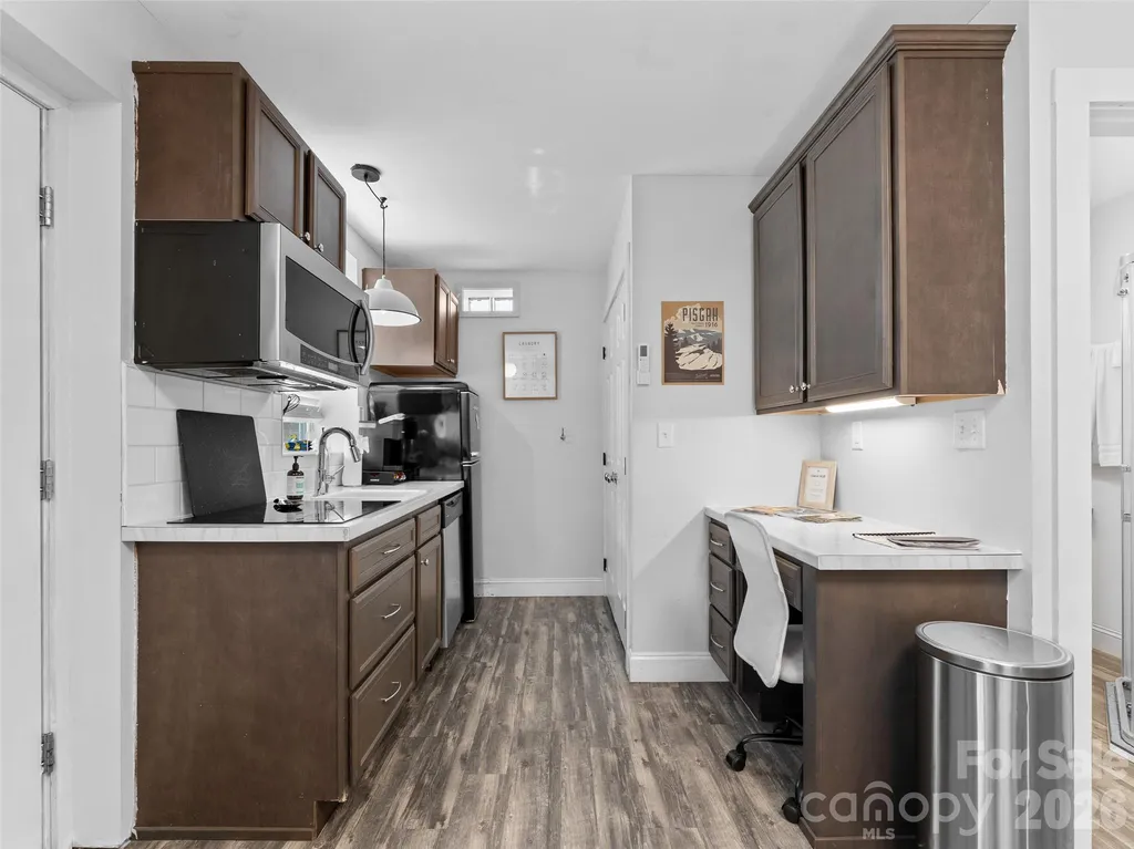 175 Duckworth Avenue Brevard NC 28712