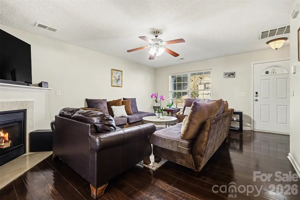 503 River View Drive Lowell NC 28098