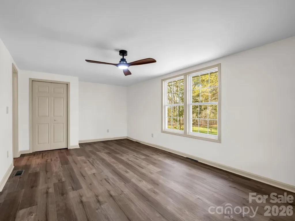 109 Nc 120 Highway Mooresboro NC 28114