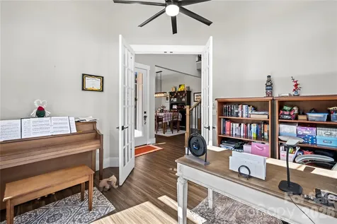 122 Wintercress Drive Mills River NC 28759