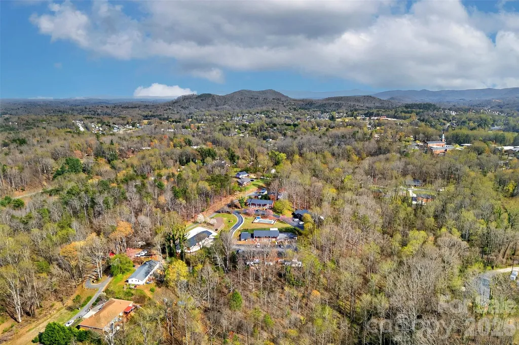 75 Laurelwood Drive Marion NC 28752