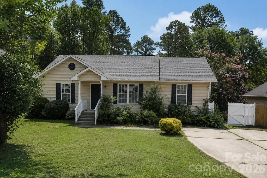 615 Flicker Street Concord NC 28027