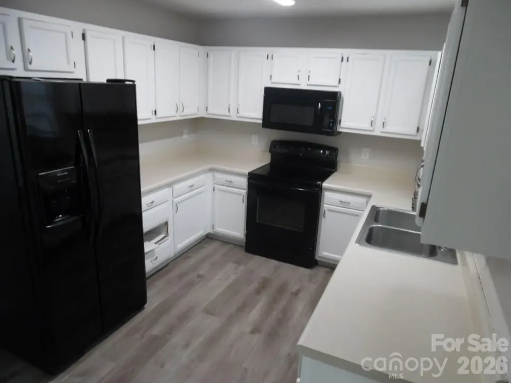 615 Flicker Street Concord NC 28027