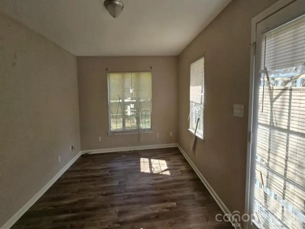 615 Flicker Street Concord NC 28027