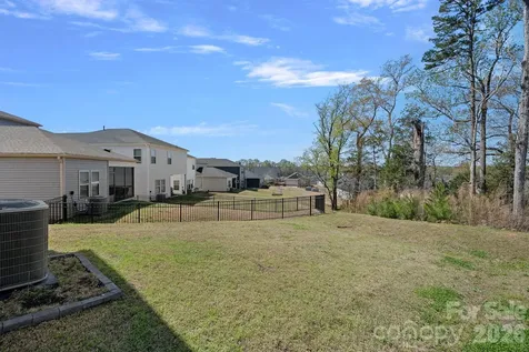 11935 Red Leaf Drive Charlotte NC 28215