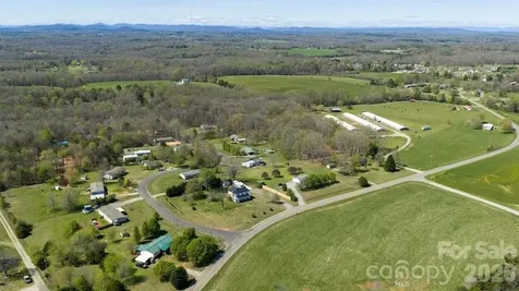 889 Tabor Road Olin NC 28660