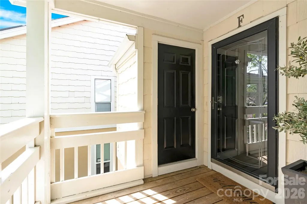 18009 Kings Point Drive Cornelius NC 28031