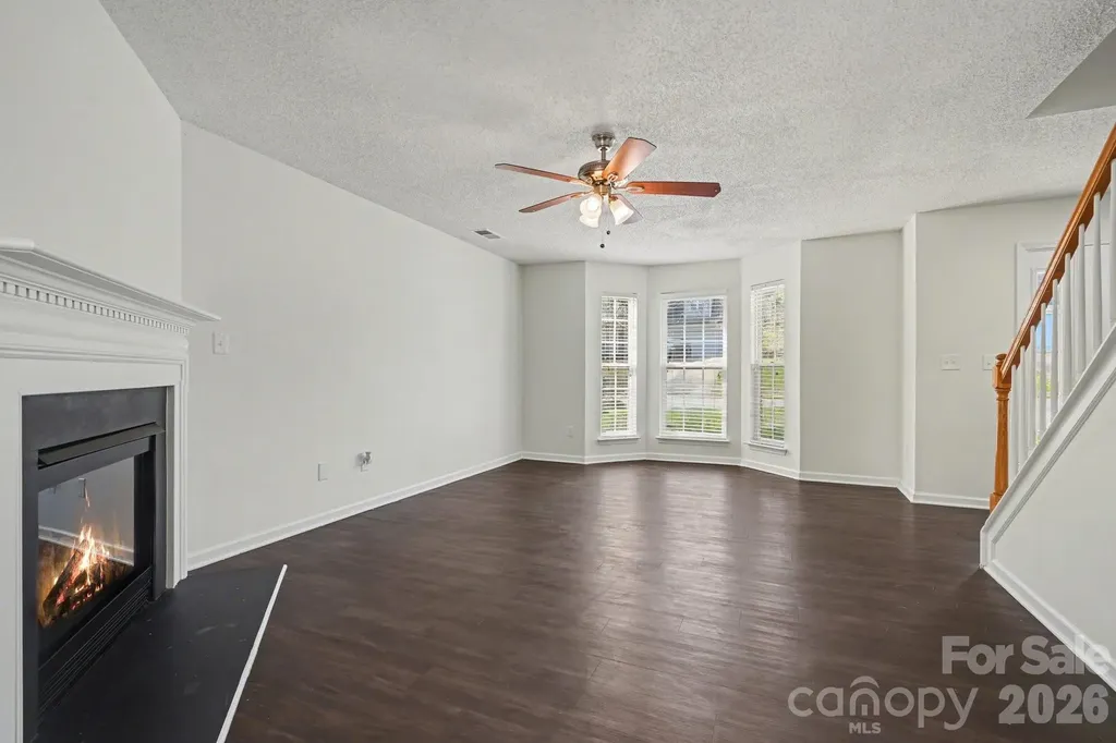 6308 Dumont Lane Charlotte NC 28269