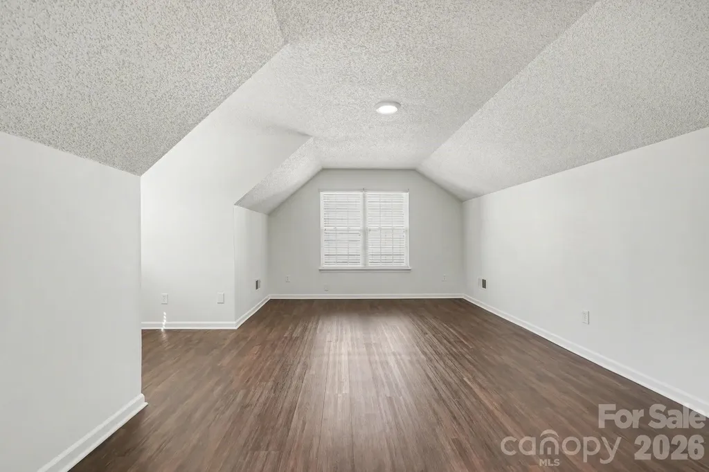6308 Dumont Lane Charlotte NC 28269