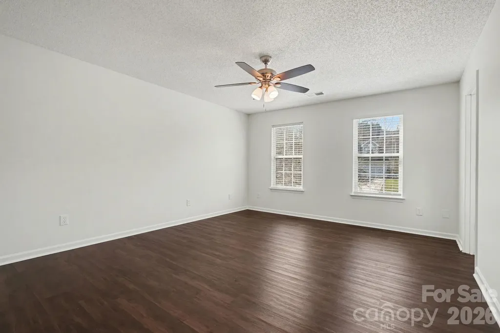 6308 Dumont Lane Charlotte NC 28269