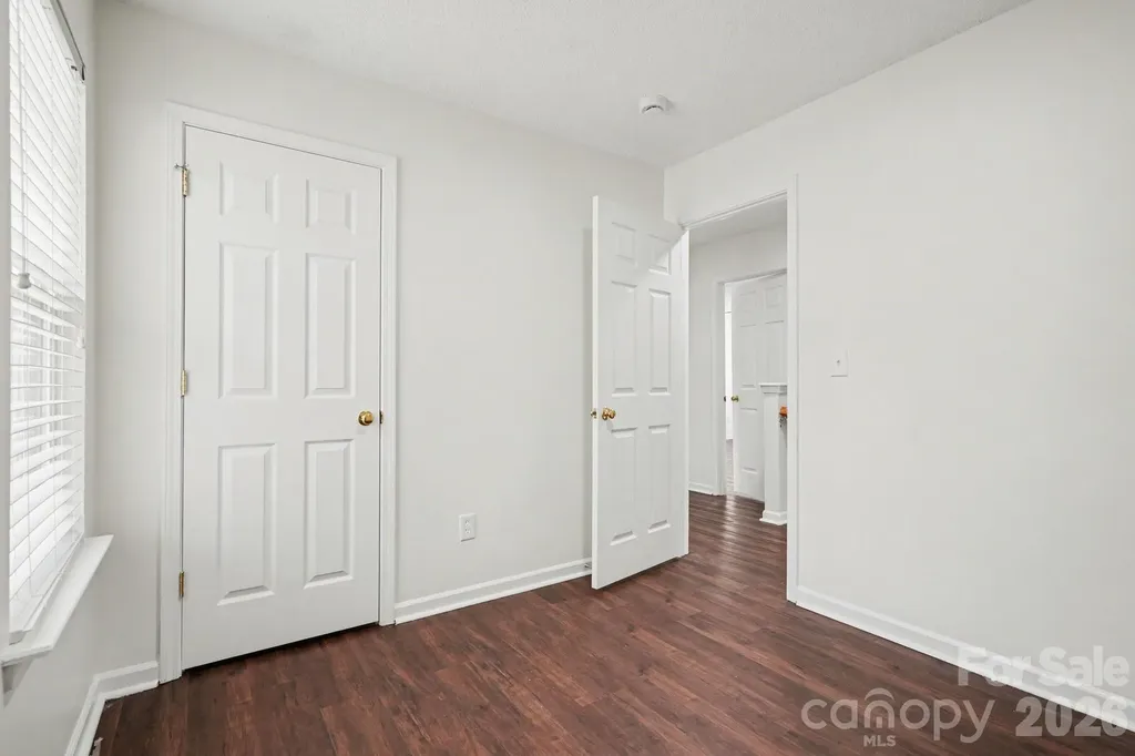 6308 Dumont Lane Charlotte NC 28269