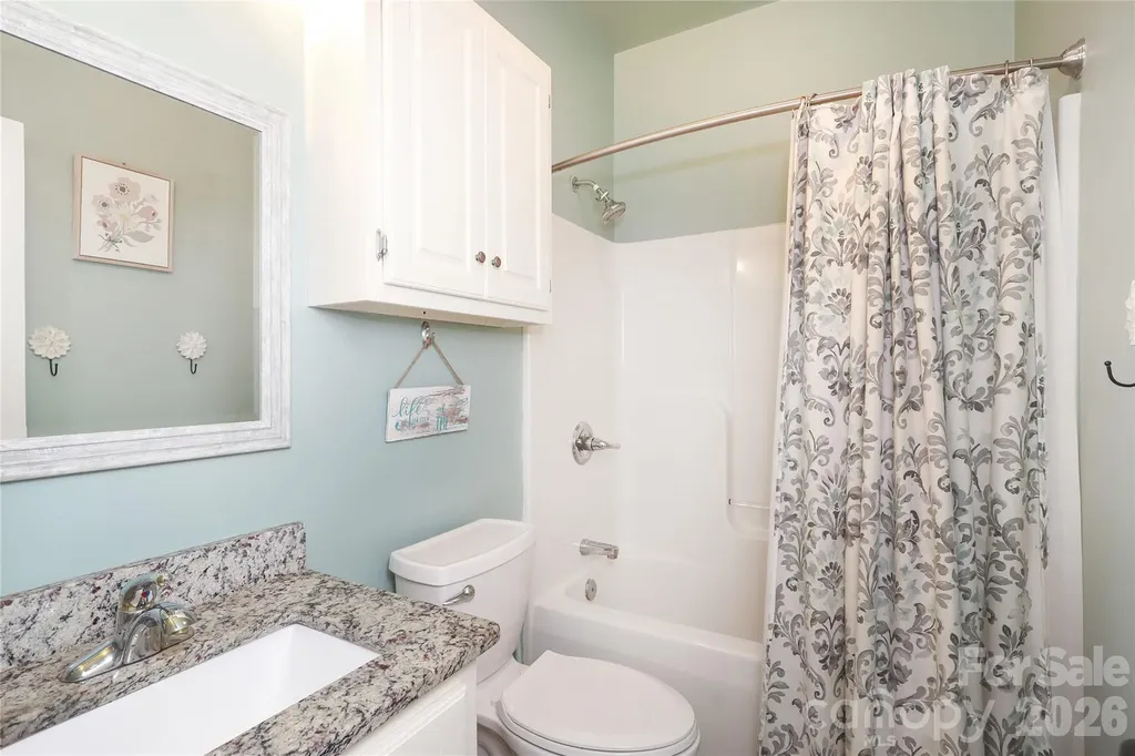 7982 King Arthurs Court Denver NC 28037