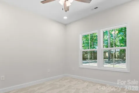 2123 Woodhurst Lane Albemarle NC 28001