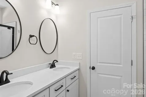 2123 Woodhurst Lane Albemarle NC 28001