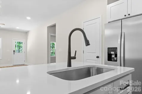 2123 Woodhurst Lane Albemarle NC 28001