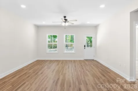 2123 Woodhurst Lane Albemarle NC 28001