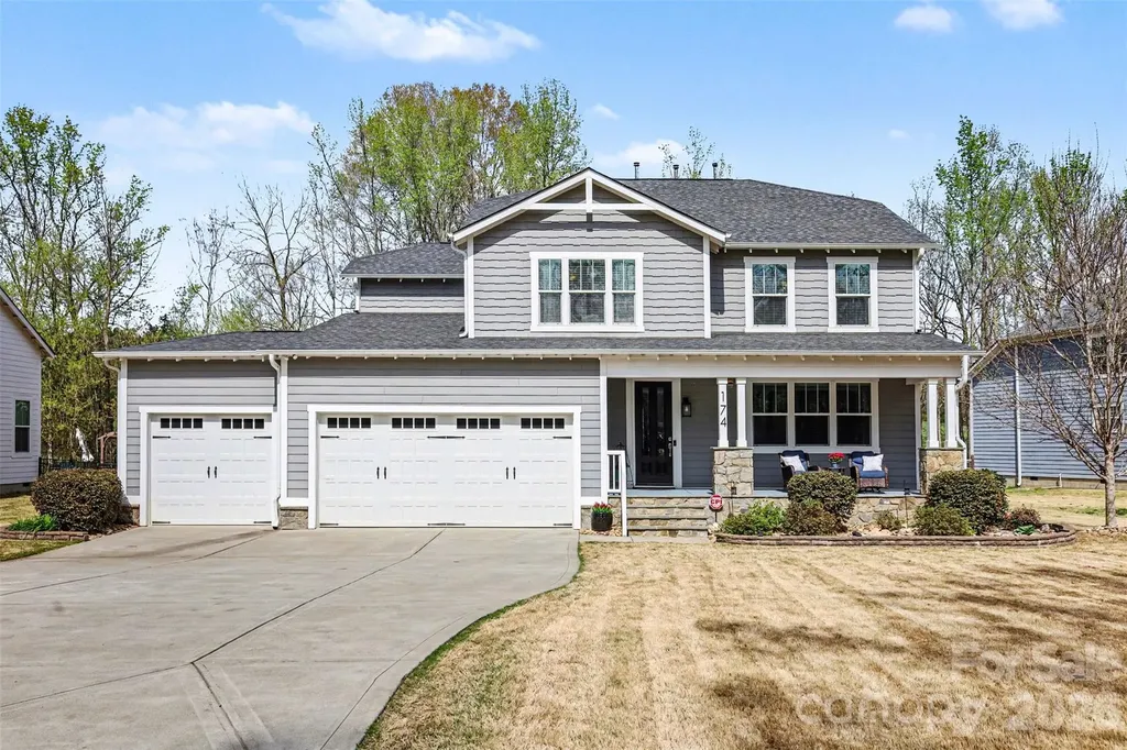 174 Country Lake Drive Mooresville NC 28115