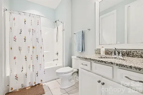 174 Country Lake Drive Mooresville NC 28115