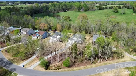 174 Country Lake Drive Mooresville NC 28115