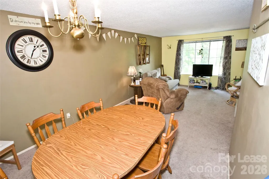 1635 Van Dyke Drive Charlotte NC 28213